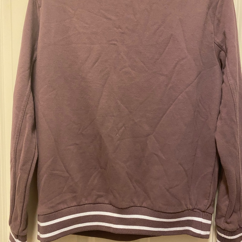 Sweatshirt - Picture 2 of 4
